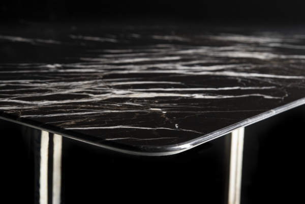 Raklis, which means representing extraordinary, special, unique and meticulous work, is also the reverse pronunciation of the word Silkar.